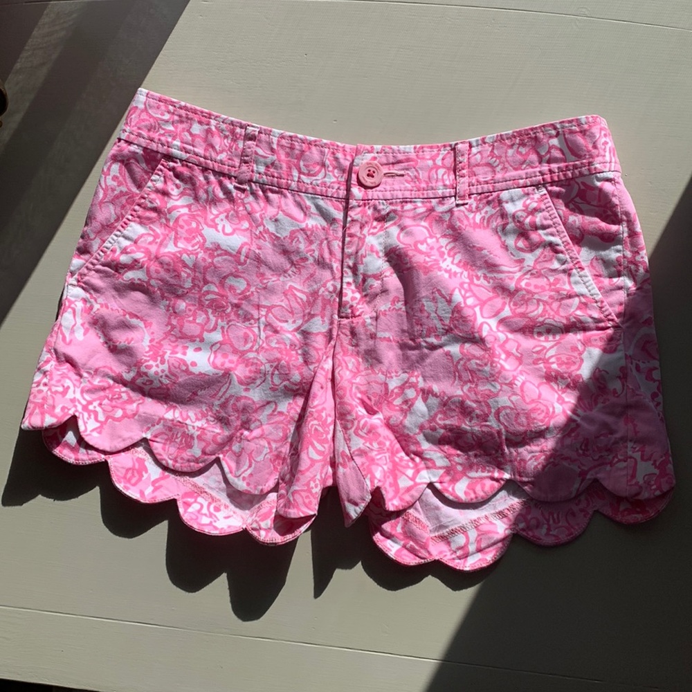 Lilly Pulitzer buttercup shorts